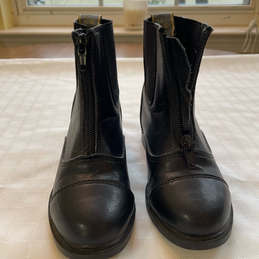 Children’s riding boots size 12